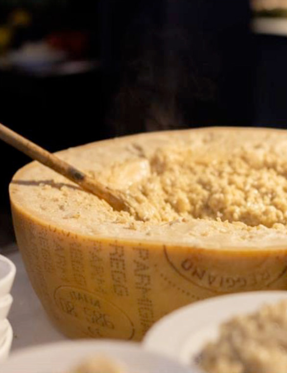 Meule-de-parmesan-traiteur